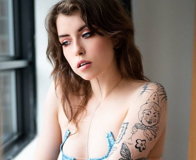 Eden Ivy (Model) Biography, Age, Images, Height, Figure, Net Worth